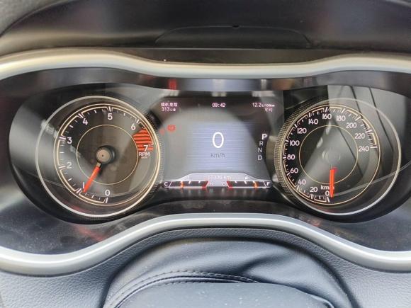 [上海·沪A] 二手Jeep自由光2016款 2.4L 专业智能版