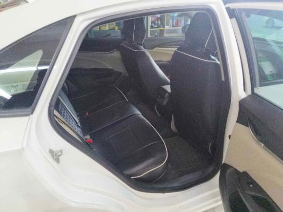 [上海·沪L] 二手别克英朗2021款 典范 1.5L 自动精英型