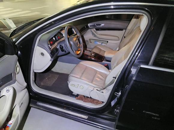 [无锡·苏B] 二手奥迪奥迪A6L2011款 2.7 TDI 舒适型