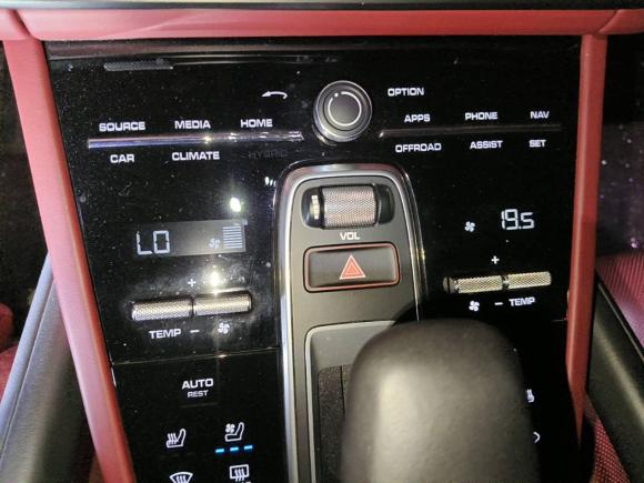 [常州·苏D] 二手保时捷Cayenne2023款 Cayenne S 2.9T 铂金版