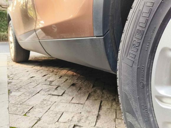 [上海·沪B] 二手路虎发现神行2016款 2.0T SE