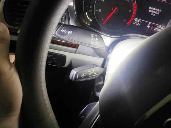 [武汉·鄂A] 二手奥迪奥迪A6L2014款 30 FSI 豪华型