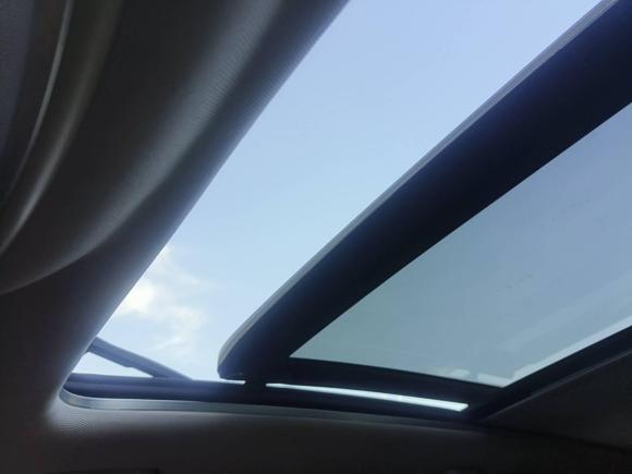 [南昌·赣A] 二手众泰众泰T7002017款 1.8T 双离合尊贵型