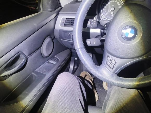 [上海·沪A] 二手宝马宝马3系2009款 325i双门轿跑车