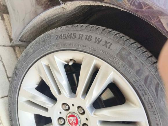 [武汉·桂C] 二手捷豹捷豹XFL2018款 XFL 2.0T 250PS 豪华版