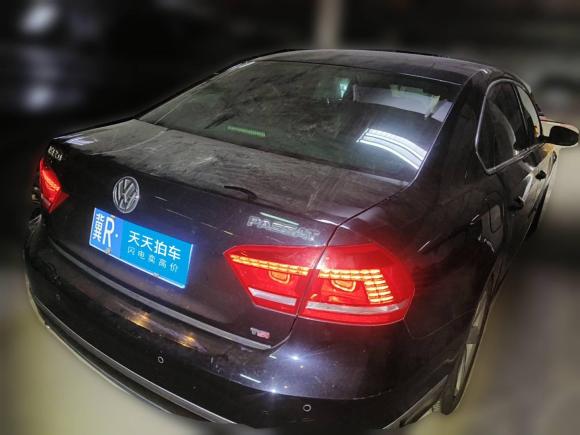 [广州·冀R] 二手大众帕萨特B42014款 1.8TSI DSG御尊版