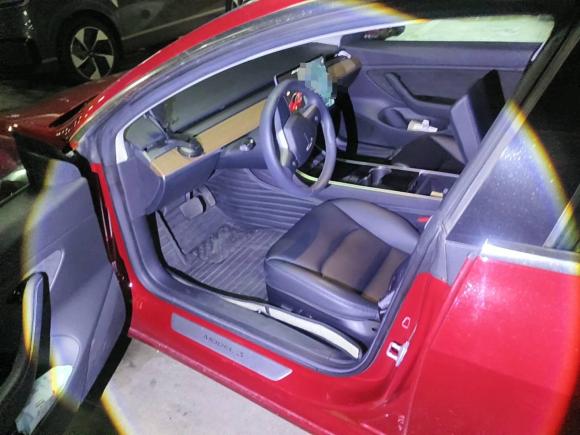 [上海·沪A] 二手特斯拉Model 32019款 标准续航后驱升级版