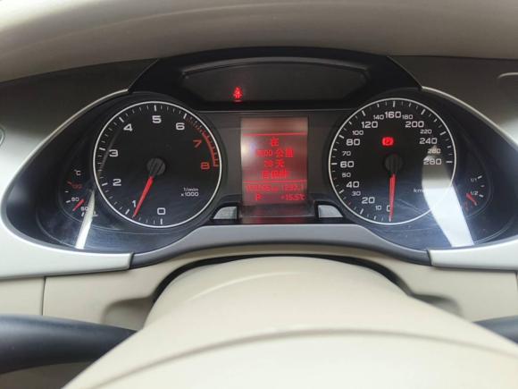 [上海·沪A] 二手奥迪奥迪A4L2009款 2.0 TFSI 标准型