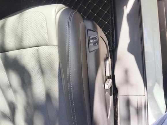 [上海·沪F] 二手东风风神东风风神AX72020款 1.6T 自动AI旗舰型 国VI