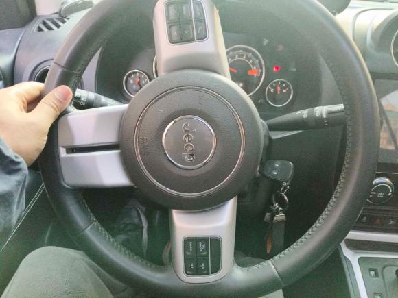 [南通·皖C] 二手Jeep指南者2014款 改款 2.4L 四驱舒适版