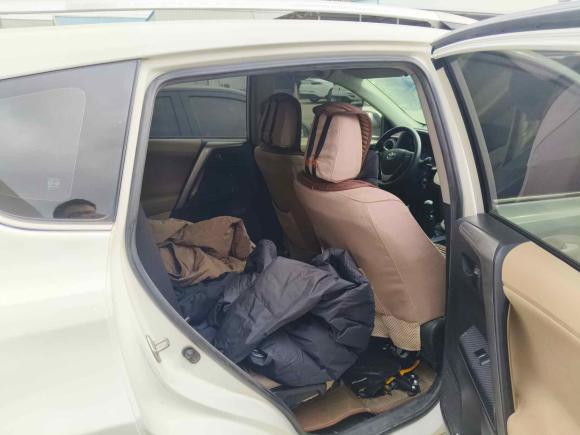 [青岛·鲁B] 二手丰田RAV4荣放2013款 2.0L 手动两驱都市版