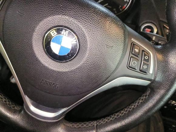 [杭州·浙M] 二手宝马宝马X12015款 sDrive18i 时尚晋级版