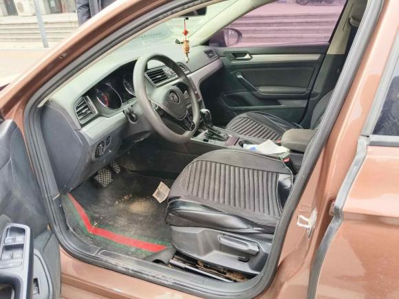 [济南·鲁A] 二手大众凌渡2015款 230TSI DSG风尚版