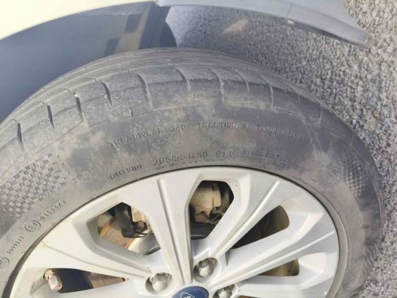 [无锡·苏B] 二手福特福睿斯2015款 1.5L 自动时尚型