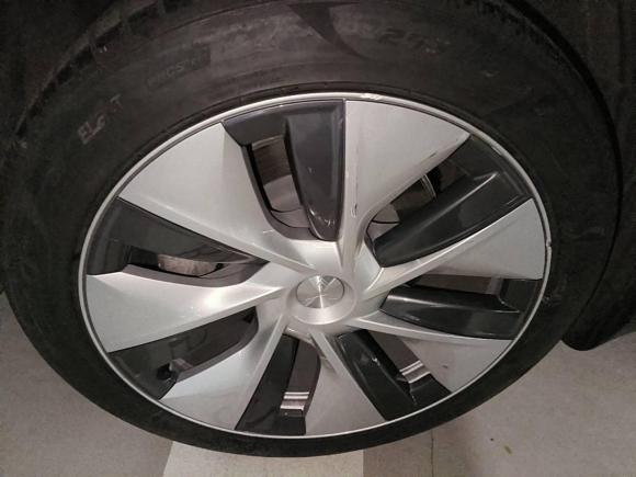 [深圳·粤B] 二手特斯拉Model Y2022款 后轮驱动版