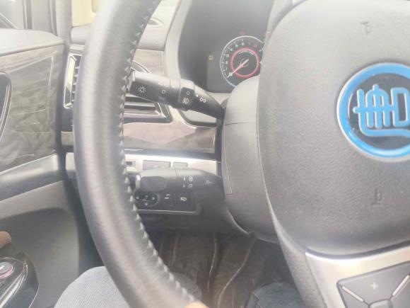 [广州·粤A] 二手比亚迪唐新能源2017款 2.0T 全时四驱豪雅型