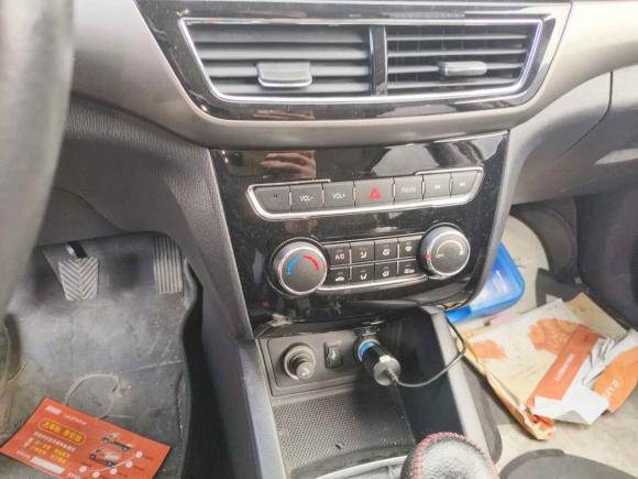 [成都·川A] 二手长安凯程长安欧尚A6002016款 1.5L 手动豪华型7座