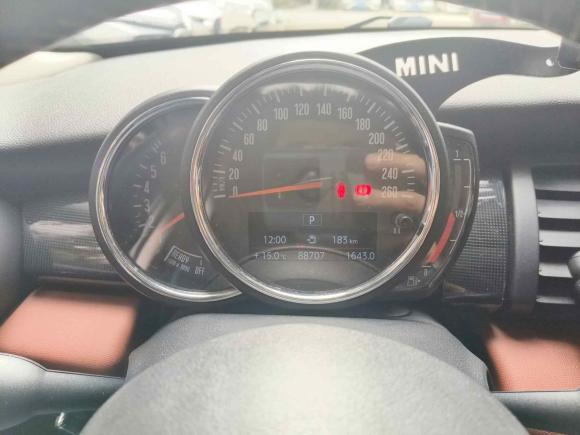 [成都·川G] 二手MINIMINI2018款 1.5T COOPER 艺术家 五门版