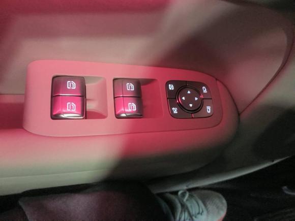 [苏州·苏E] 二手理想汽车理想L82024款 Pro