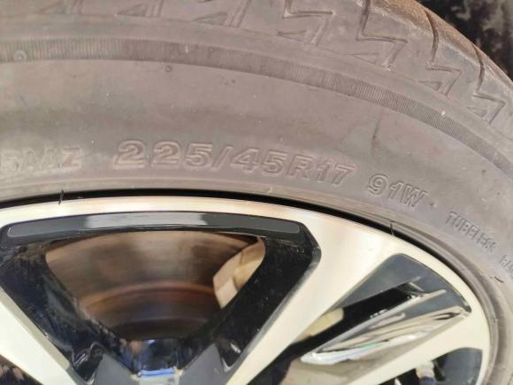 [无锡·苏B] 二手丰田雷凌2019款 185T CVT运动版 国VI