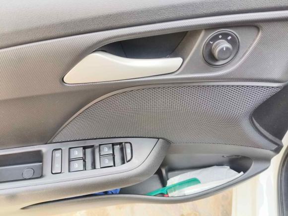 [武汉·鄂A] 二手雪佛兰科沃兹2018款 320 自动欣享天窗版