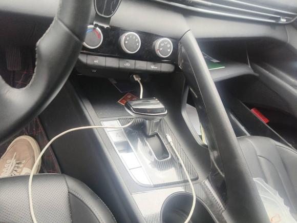 [义乌·赣E] 二手现代伊兰特2023款 1.5L CVT GLX精英版