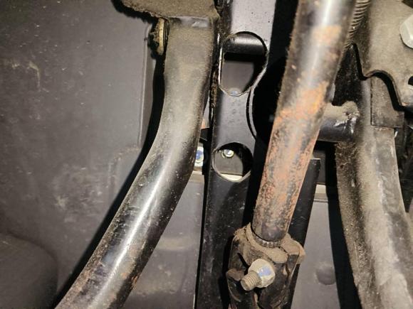 [济南·鲁A] 二手依维柯依维柯得意2014款 2.5T-A35 NJ6484ACM47Z4