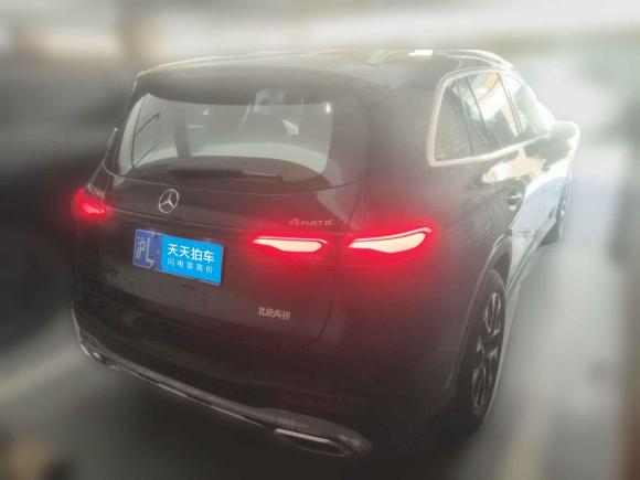 [上海·沪L] 二手奔驰奔驰GLC2023款 改款 GLC 260 L 4MATIC 动感型 5座