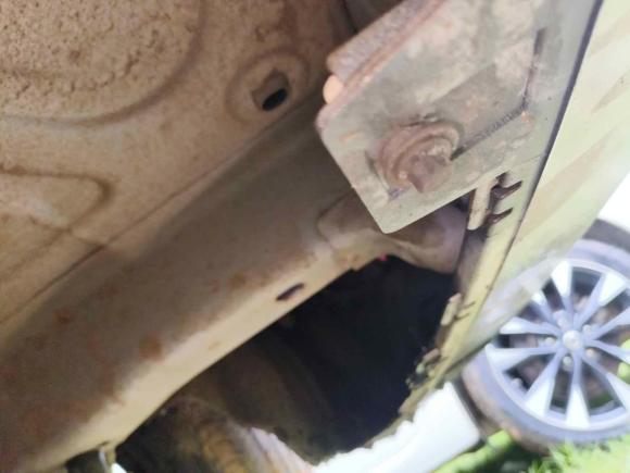 [南昌·赣A] 二手江铃驭胜S3302016款 1.5L GTDi 自动两驱尊贵版