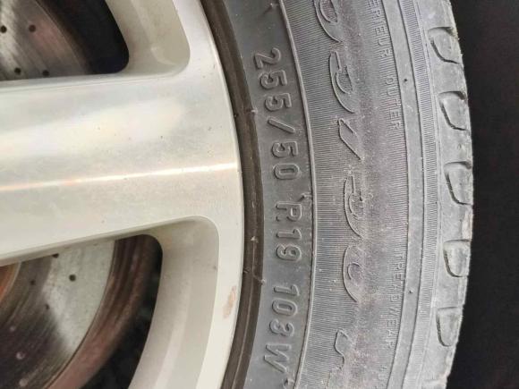 [上海·沪C] 二手奔驰奔驰M级2014款 ML 400 4MATIC豪华型