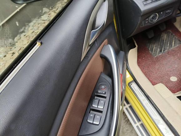 [成都·川A] 二手比亚迪宋2016款 盖世版 1.5TI 手动精英型