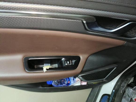 [广州·鄂A] 二手吉利汽车帝豪GS2016款 优雅版 1.3T 自动臻尚型