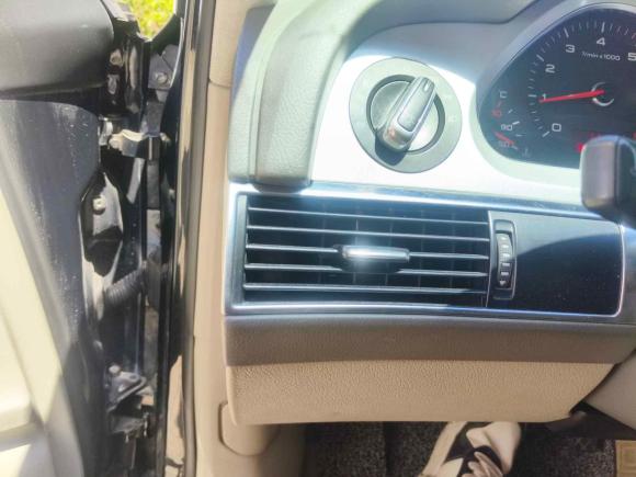 [义乌·豫J] 二手奥迪奥迪A6L2010款 2.4L 技术型