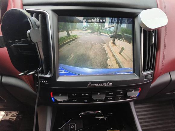 [武汉·鄂A] 二手玛莎拉蒂Levante2016款 3.0T 标准型