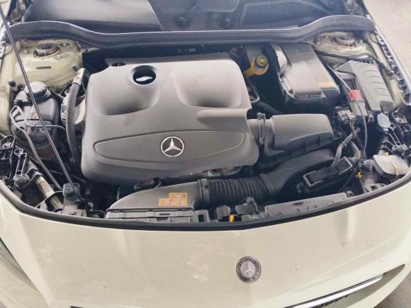 [广州·粤E] 二手奔驰奔驰CLA2014款 CLA 260 4MATIC