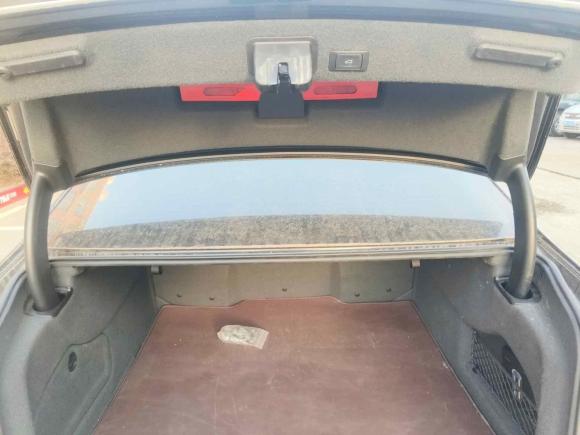 [武汉·粤E] 二手奥迪奥迪A6L2018款 30周年年型 30 FSI 风尚型