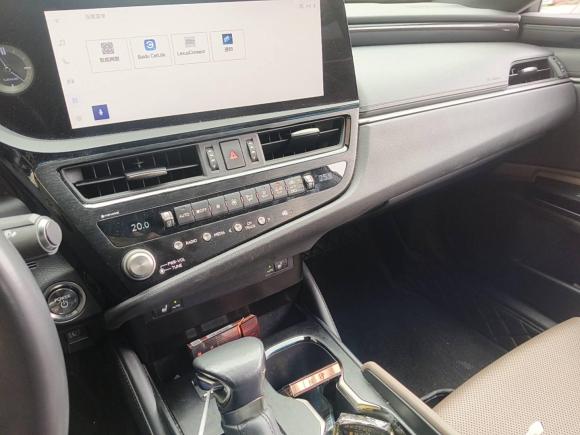 [南京·沪C] 二手雷克萨斯雷克萨斯ES2022款 300h 卓越版