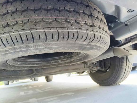 [上海·鲁R] 二手上汽大通MAXUS新途V702023款 2.0T 精英版 手动短轴低顶 5/6座（125Ps）