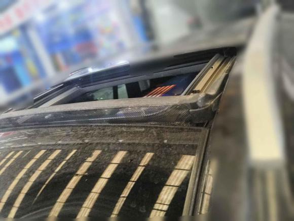 [武汉·鄂A] 二手奔驰奔驰GLK级2015款 GLK 300 4MATIC 时尚型 极致版