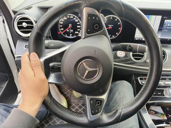 [南通·苏F] 二手奔驰奔驰E级2016款 E 300 L 运动时尚型