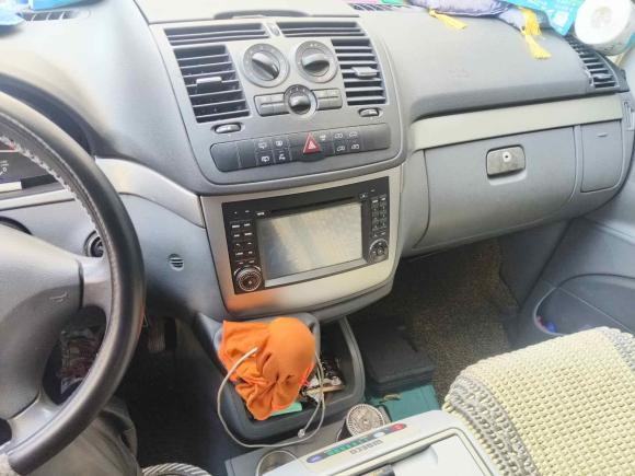 [宁波·浙B] 二手奔驰威霆2010款 2.1T 柴油精英版