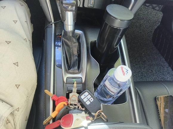 [上海·沪E] 二手本田雅阁2022款 260TURBO 幻夜·尊贵版