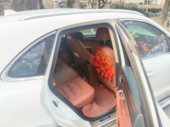 [湖州·浙E] 二手众泰众泰SR92017款 2.0T 自动极致之路版