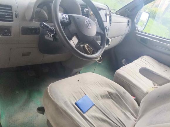 [济南·鲁S] 二手东风御风御风2014款 2.5T御利宝物流车低配短轴中顶ZD25