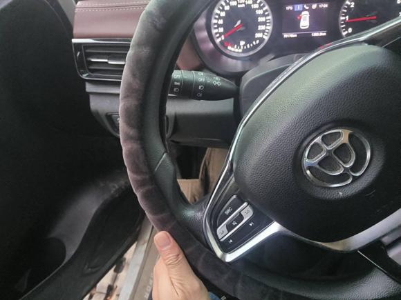 [湖州·浙E] 二手中华中华V62018款 1.5T 手动豪华型