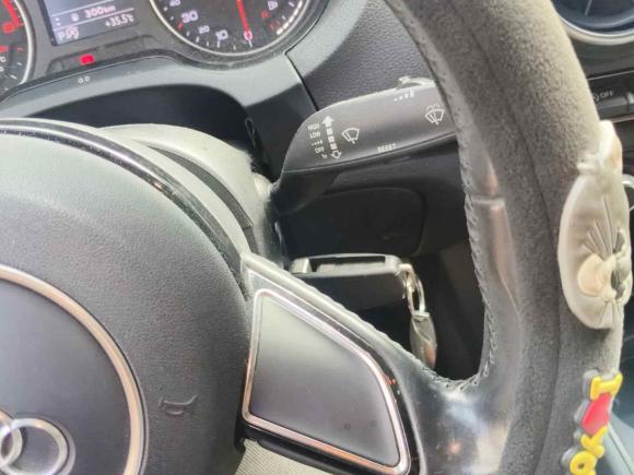 [温州·浙C] 二手奥迪奥迪A32016款 Limousine 35 TFSI 进取型