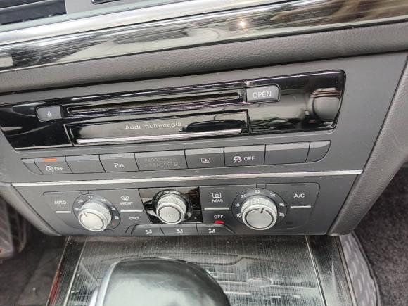 [成都·川A] 二手奥迪奥迪A6L2014款 TFSI 标准型