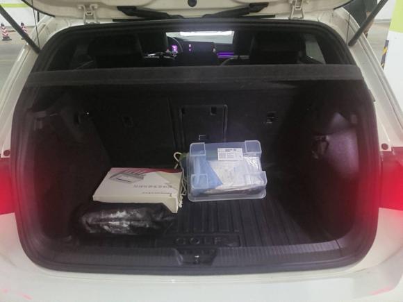 [济南·鲁A] 二手大众高尔夫2023款 改款 280TSI DSG R-Line Lite