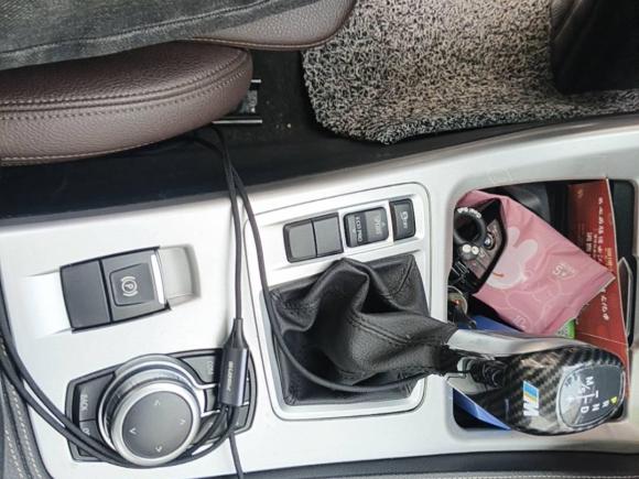 [嘉兴·浙F] 二手宝马宝马1系2019款 120i 领先型M运动套装