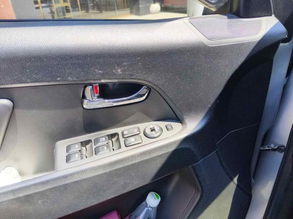 [上海·苏A] 二手起亚智跑2012款 2.0L 自动两驱版GLS